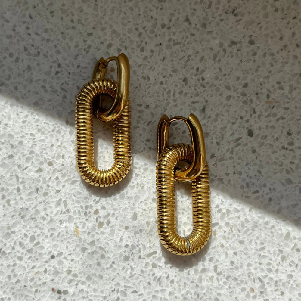 Double Oval Hoops