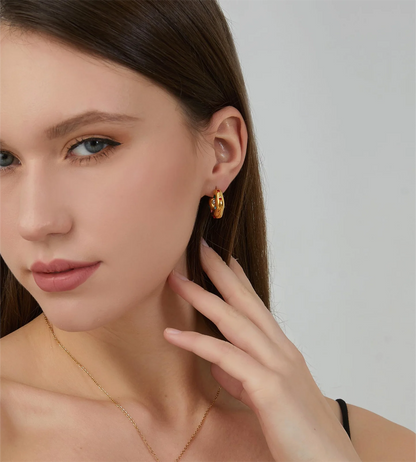 Hammer Grain Zircon earrings