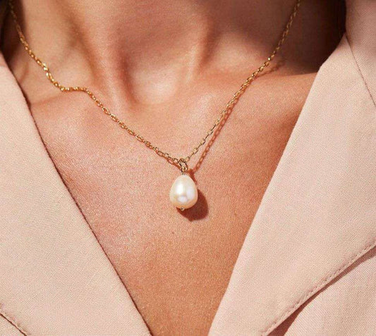 Single Pearl Necklace