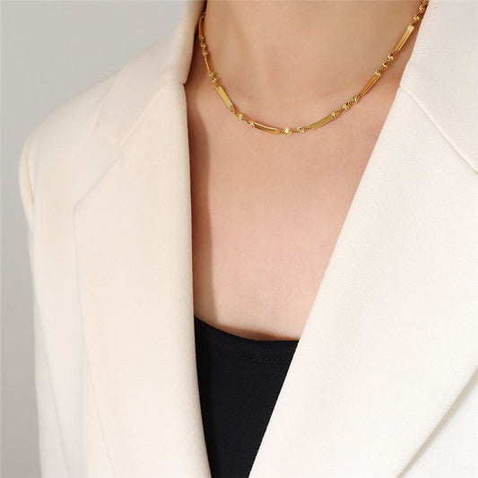 Torsion Chain Necklace